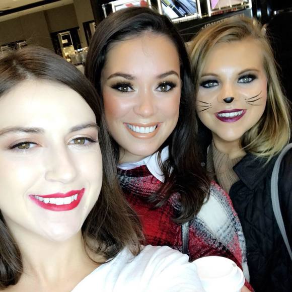 Meet your Posher, Jenna - Picture 1 of 1